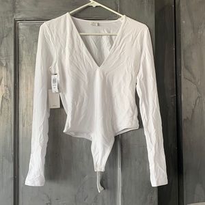 NEW - Aritzia Wilfred White Long-sleeve Bodysuit